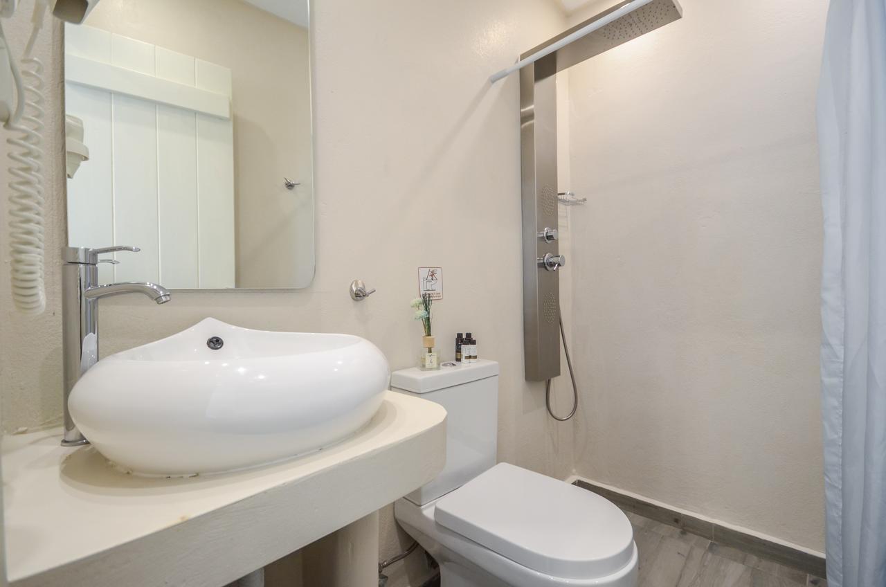Depis Suites Naxos City Exterior photo